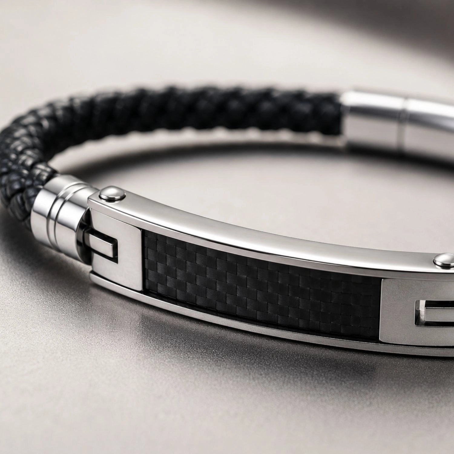 Edles Carbon Echtleder Edelstahl Armband