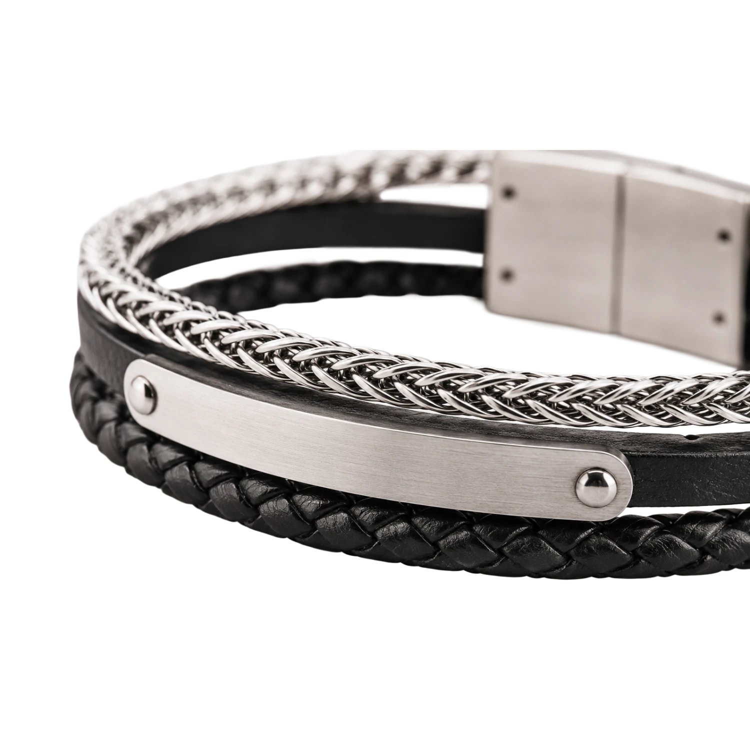 Personalisierbares Herren Armband Aus Echtleder Und Edelstahl 77cedea5 2e97 46dc 8190 E641bc4582b9